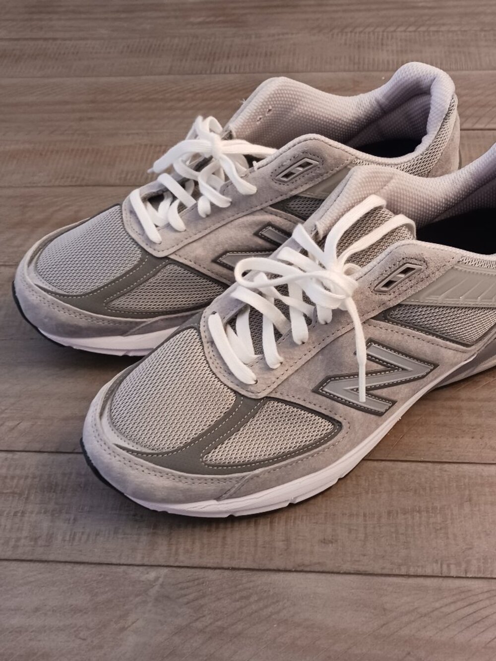 New Balance 990 V5 size 11 wide 4E